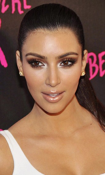 perfectly arched eyebrows like Hollywood's leading ladies Kim Kardashian